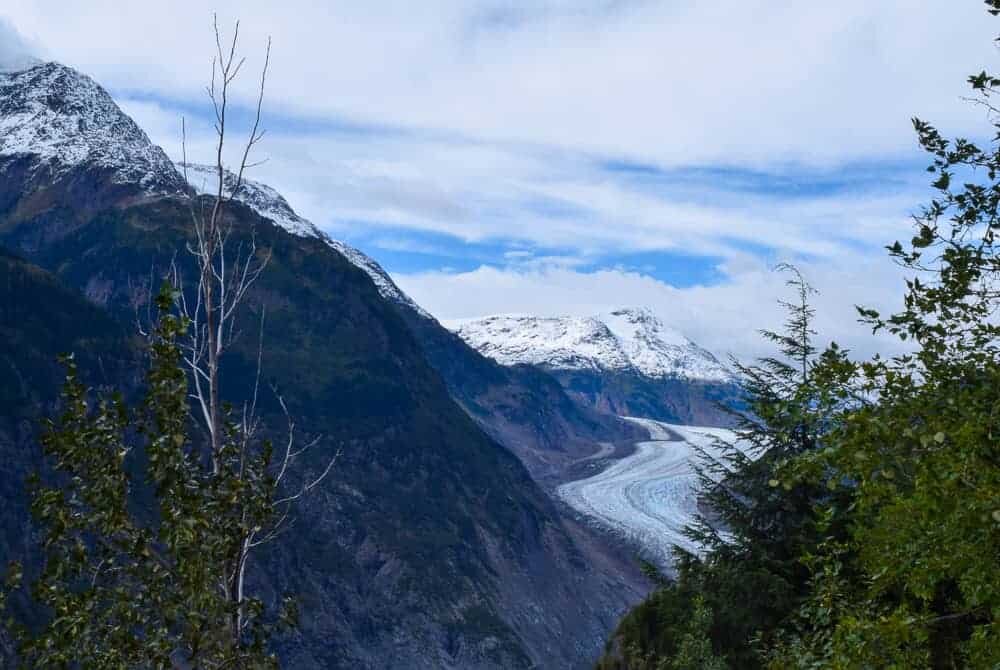 Beautiful glacier viewpoints in Alaska